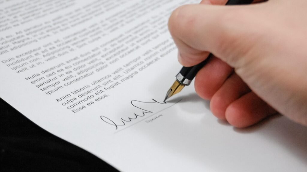 Akcijų pirkimo pardavimo sutartis – PDF nemokamai atsisiųsti